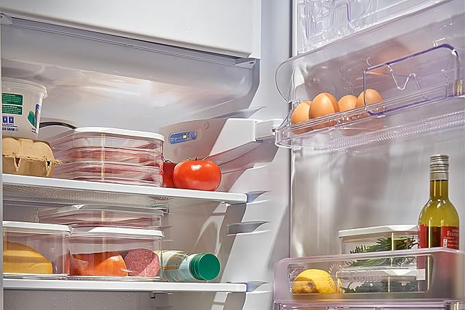 Mepal Aufschnittboxen für Kühlschrank mit 3 lagen - Wurst Aufbewahrung Kühlschrank mit Deckel - Geeignet zur Aufbewahrung von Fleischprodukten - Kühlschrank Organizer Aufschnitt - 3 x 550 ml - White